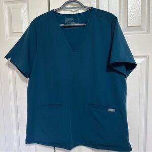 Figs Caribbean blue scrub top